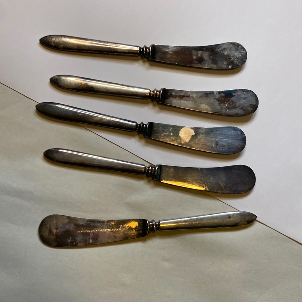Rogers Lunt Bowlen 5 small knives set Vintage